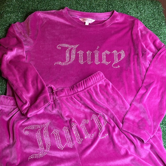 Juicy Couture Velour Hot Pinkish/Purplish Sleepwear Pajama Pants & top SIZE MED - Picture 8 of 10